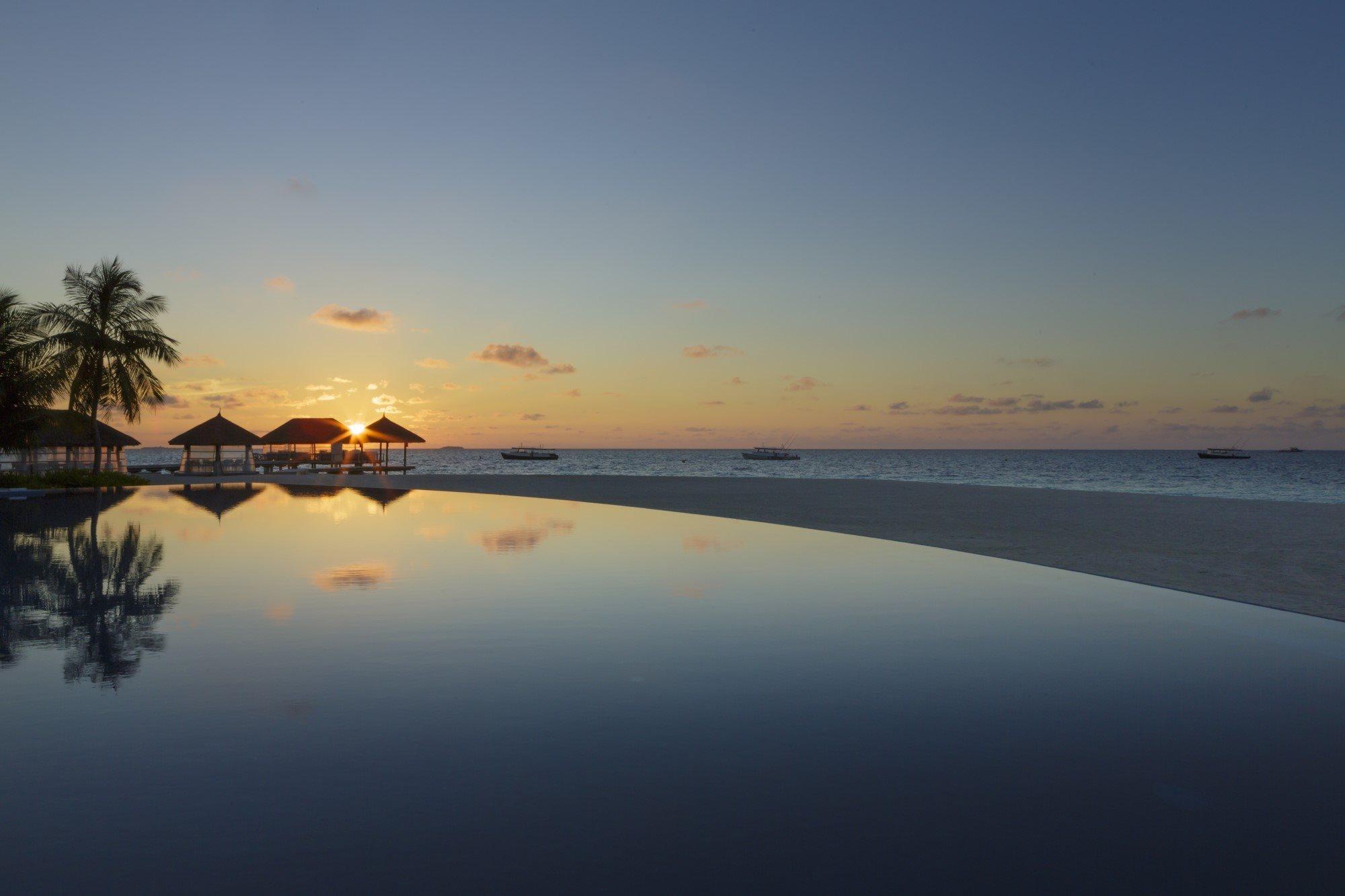 Hotel Velassaru Maldives Exterior foto