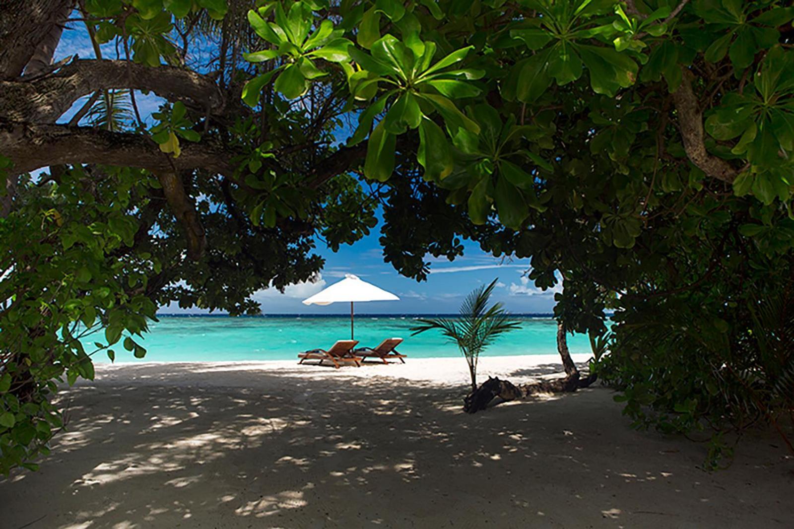 Hotel Velassaru Maldives Exterior foto